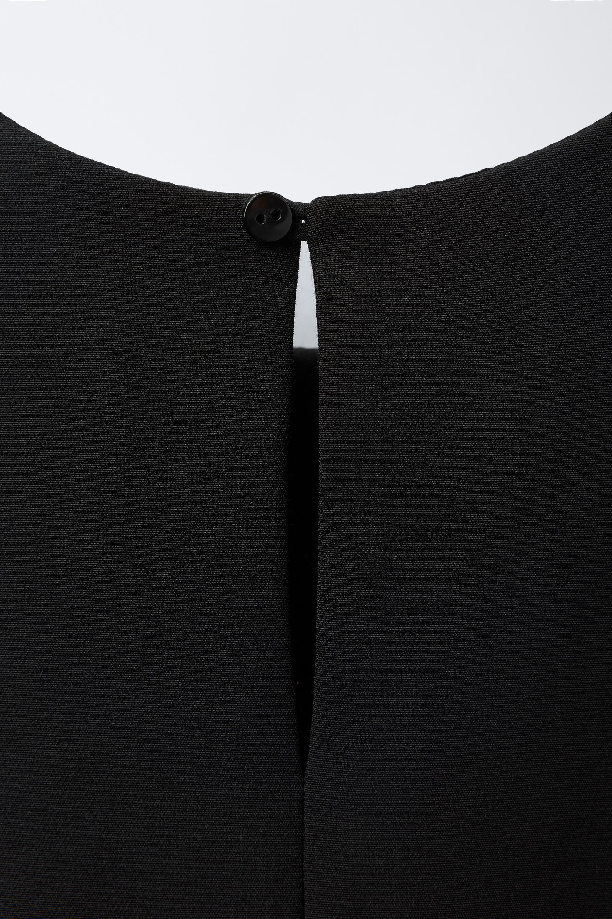 ROBE FLEURS 3D CONTRASTE